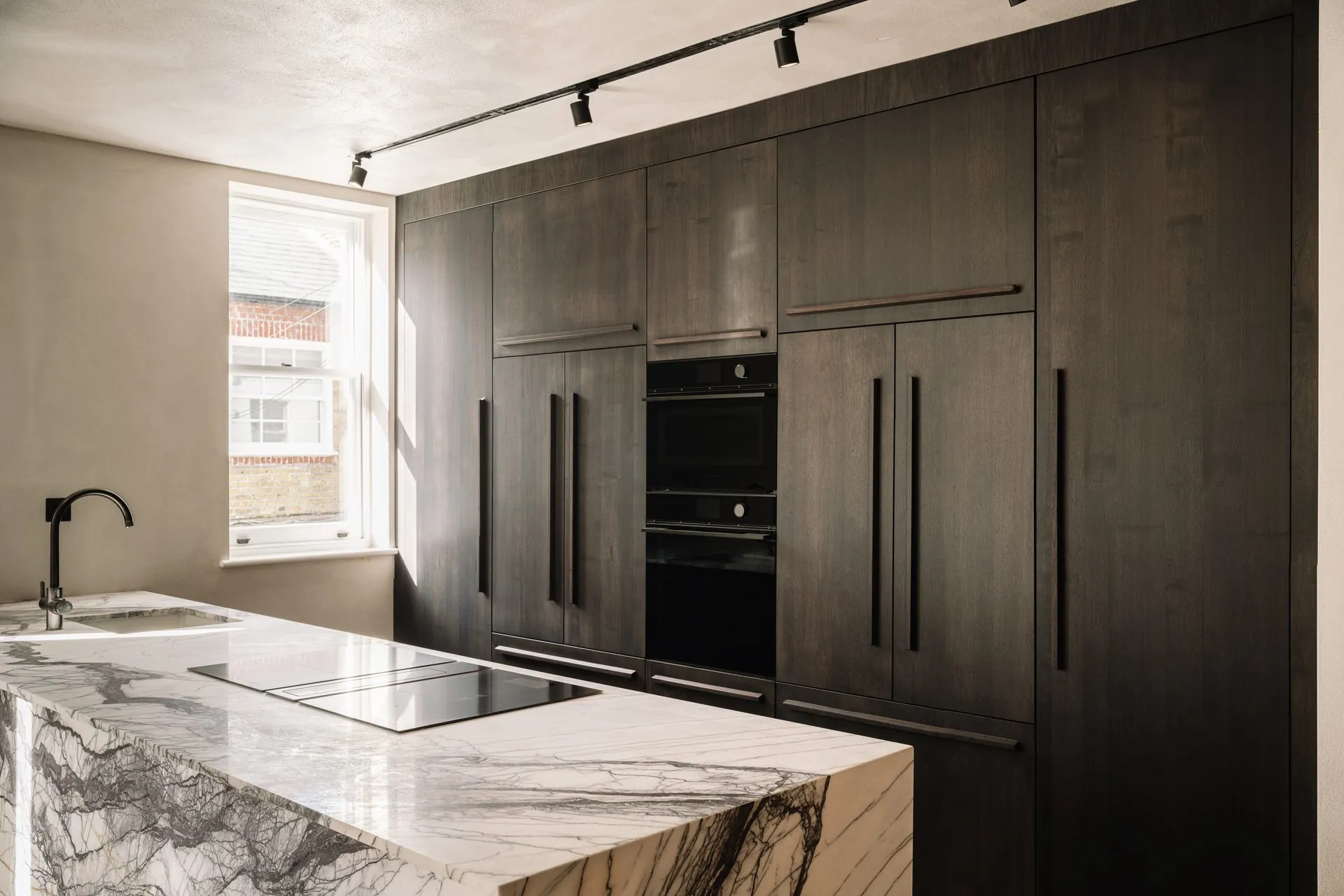 Interior of the Russell Gardens Mews project in Holland Park, Kensington, designed by Studio AROS